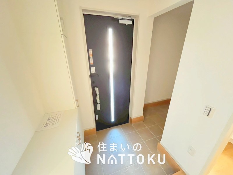 草津市東矢倉　第1期 現地写真（玄関）