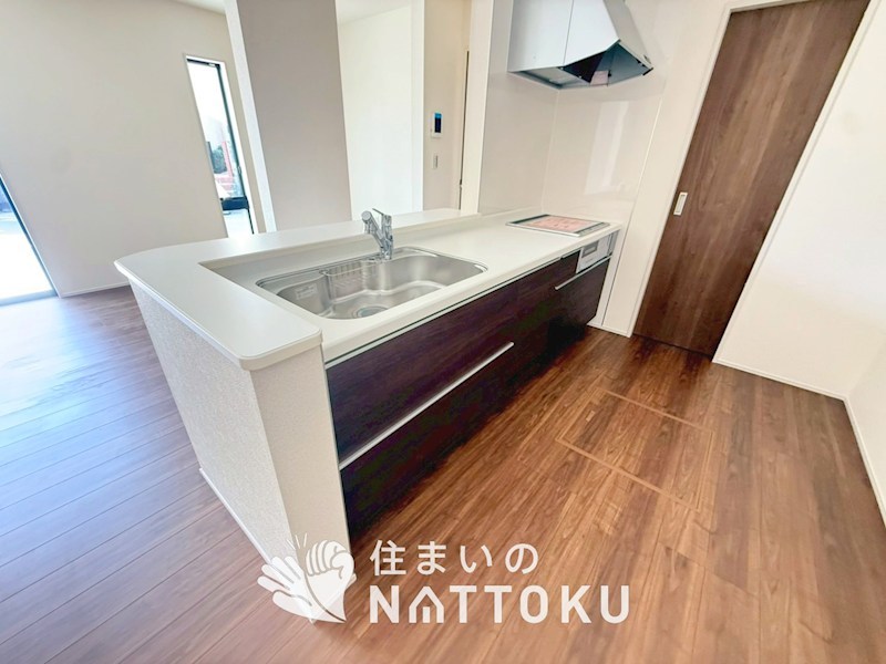 亀岡市篠町広田　第2期 内観写真（キッチン）