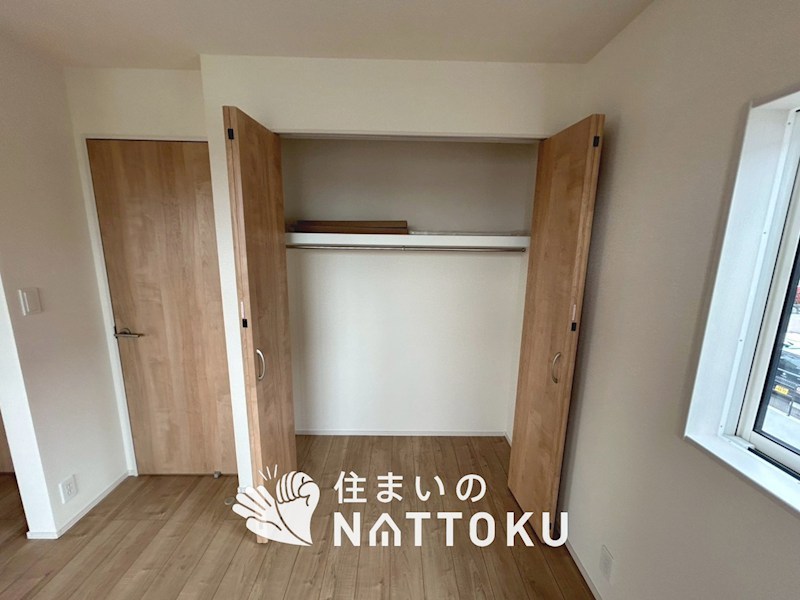 栗東市綣　2号地 内観写真（収納）