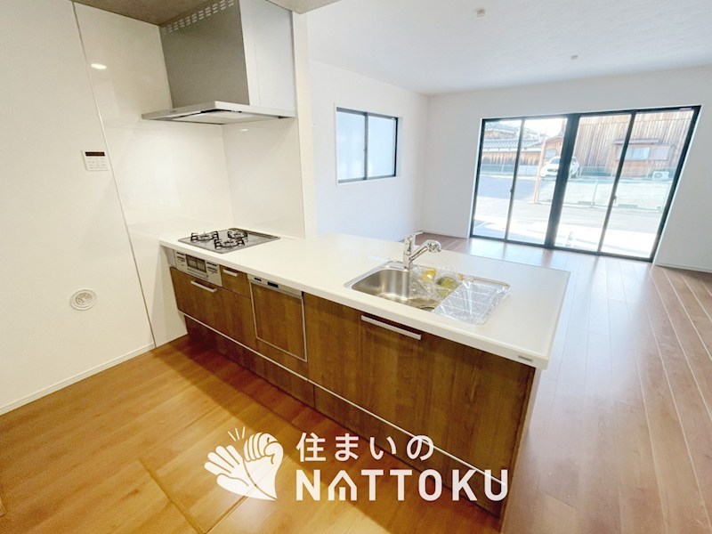 姫路市飾磨区構　第1期　1号地 内観写真（キッチン）