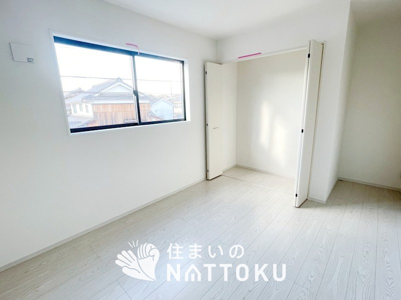 姫路市飾磨区構　第1期　2号地 内観写真（リビング以外の居室）