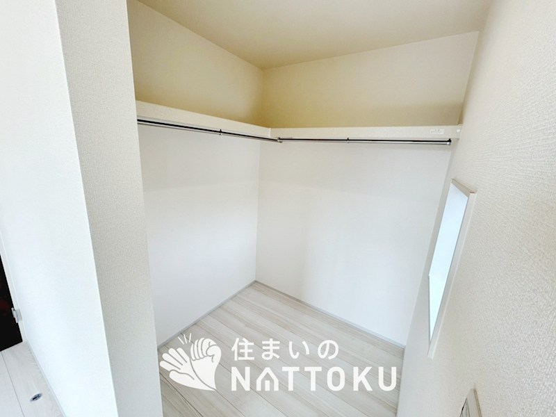 赤穂市南野中　第4期  内観写真（収納）