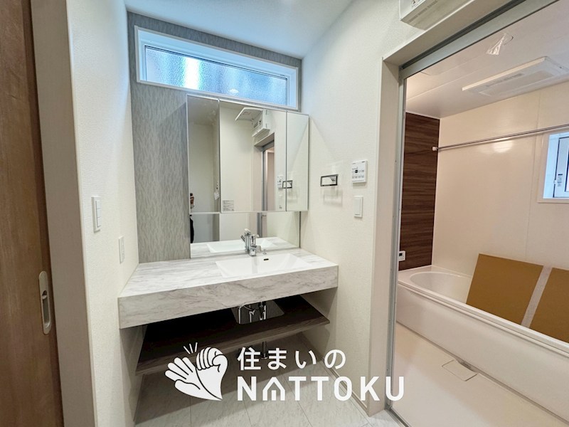 乙訓郡大山崎町下植野二階下 内観写真（洗面台・洗面所）