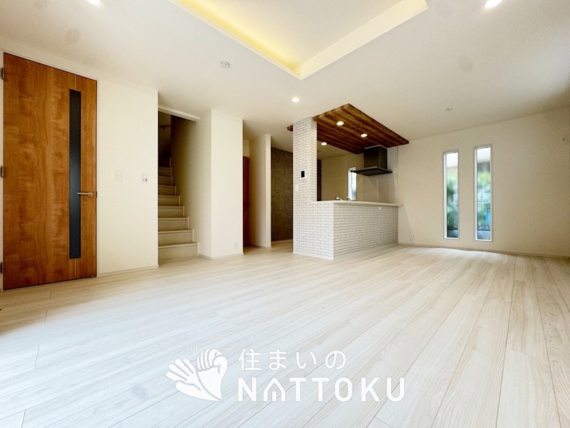 乙訓郡大山崎町大山崎鏡田 内観写真（リビング）