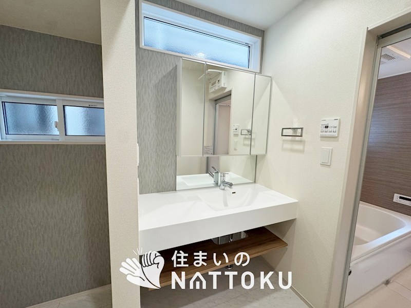乙訓郡大山崎町大山崎鏡田 内観写真（洗面台・洗面所）