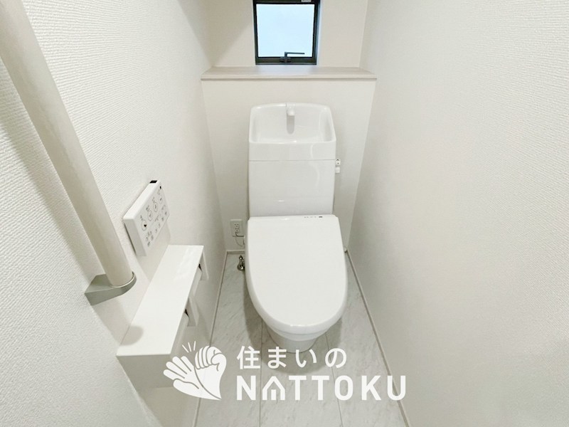 三木市岩宮　I号地  内観写真（トイレ）