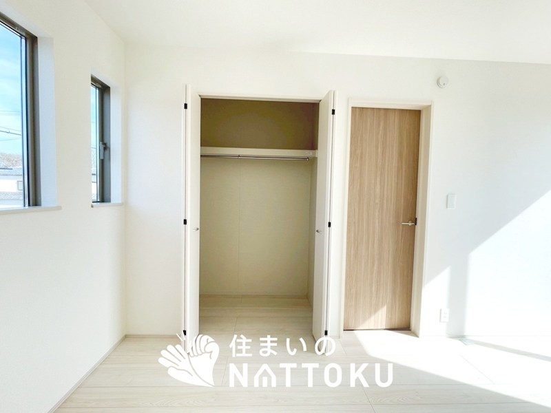 三木市岩宮　L号地  内観写真（収納）