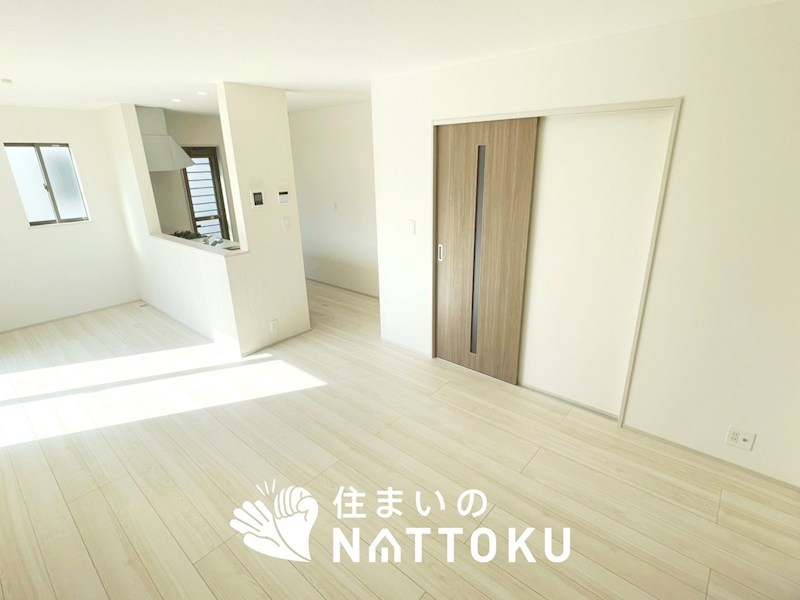 三木市岩宮　M号地  内観写真（リビング）