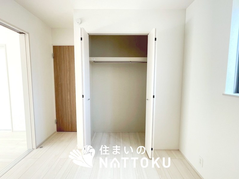 三木市岩宮　M号地  内観写真（収納）