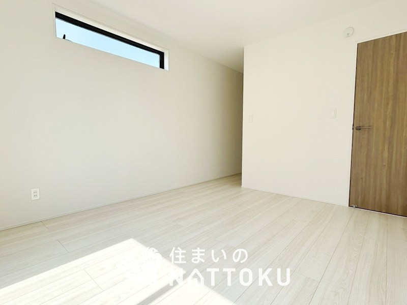 加古川市平岡町高畑 内観写真（リビング以外の居室）
