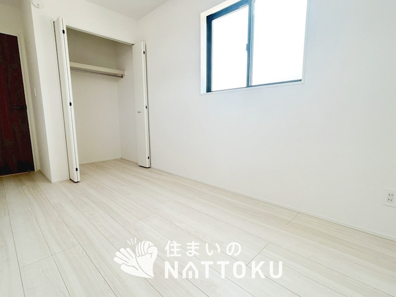 加古川市平岡町高畑 内観写真（リビング以外の居室）