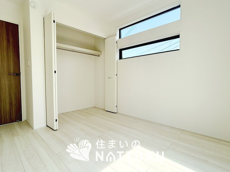 加古川市平岡町高畑 内観写真（リビング以外の居室）
