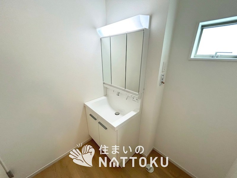 大津市鶴の里　第1期　1号地 内観写真（洗面台・洗面所）
