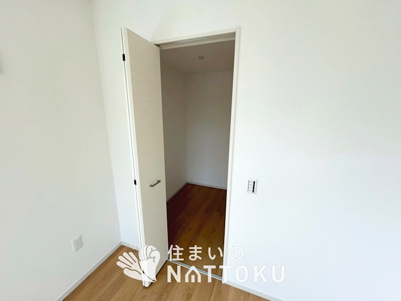 大津市鶴の里　第1期　1号地 内観写真（収納）