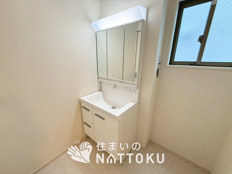 摂津市鳥飼下　第1期　2号地  内観写真（洗面台・洗面所）