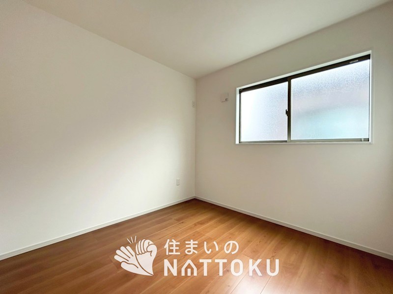 大津市鶴の里　第1期　2号地 内観写真（リビング以外の居室）