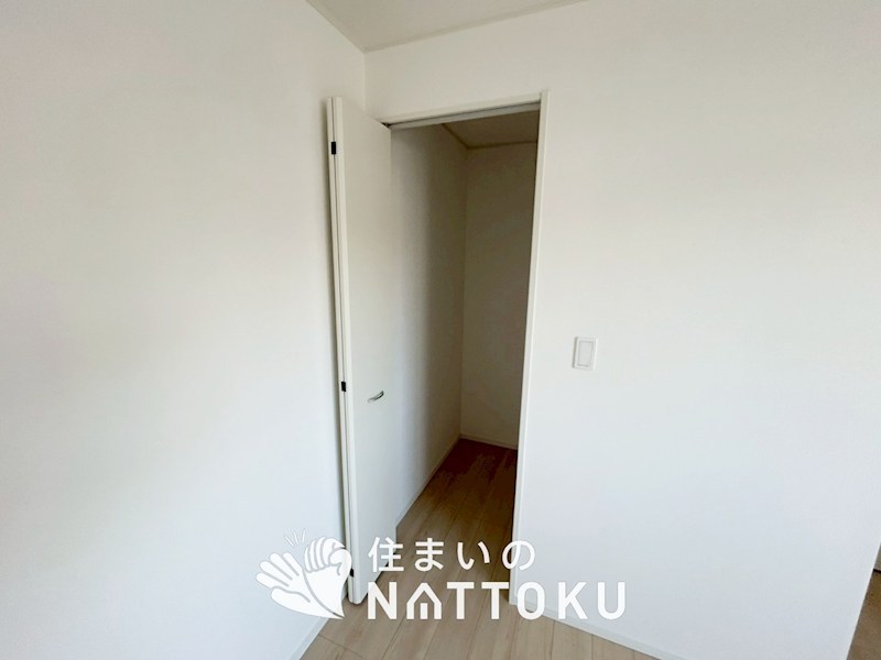大阪市住之江区北島　第1期　1号地  内観写真（収納）