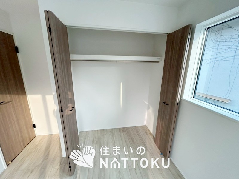 羽曳野市羽曳が丘西　第1期  内観写真（収納）