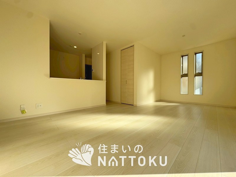 寝屋川市高柳　第10期　 内観写真（リビング）