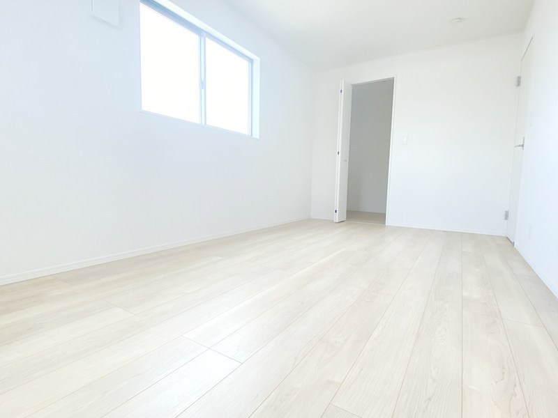 亀岡市大井町小金岐　第2期　1号地 内観写真（リビング以外の居室）