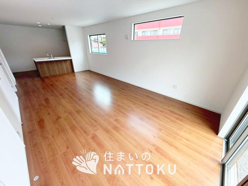 草津市川原　第1期 内観写真（リビング）