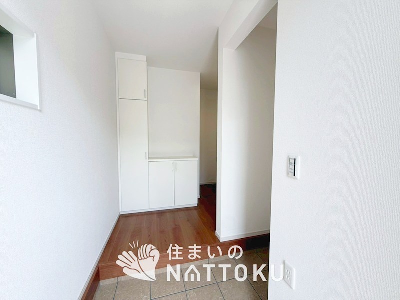草津市川原　第1期 現地写真（玄関）