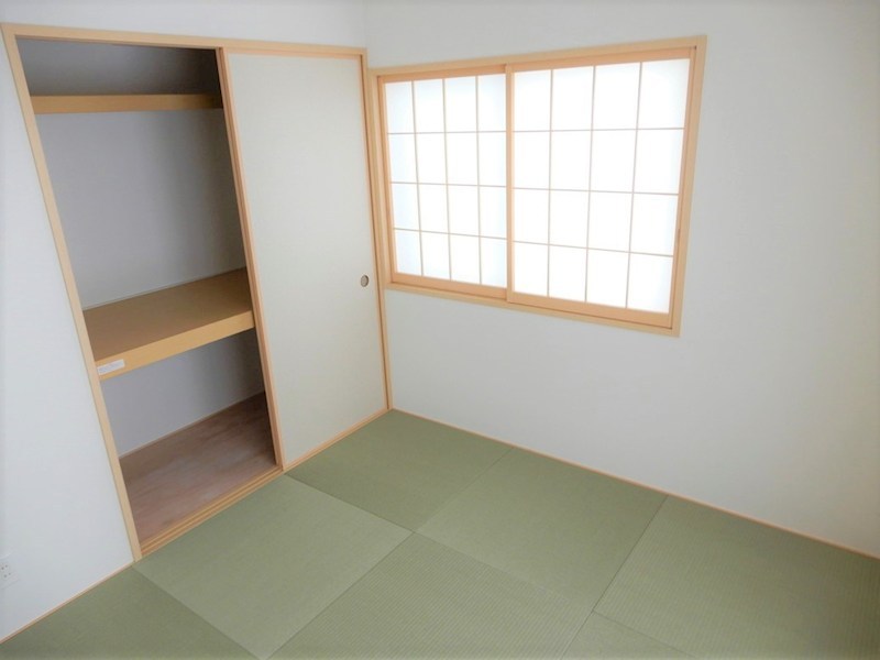 城陽市寺田市ノ久保　第6期　1号地 内観写真（リビング以外の居室）
