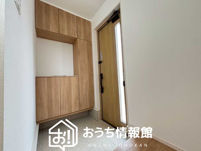 岐阜市八ツ梅町　第1期　2号地 現地写真（玄関）