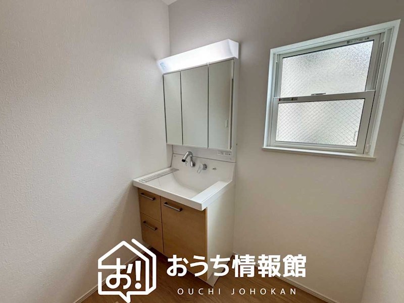 岐阜市八ツ梅町　第1期　2号地 内観写真（洗面台・洗面所）