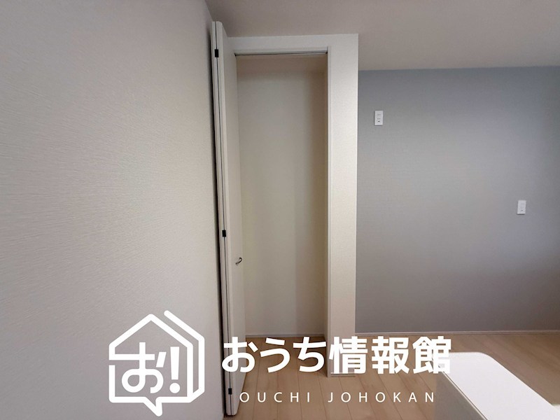 羽島市正木町新井　第2期　2号地 内観写真（収納）