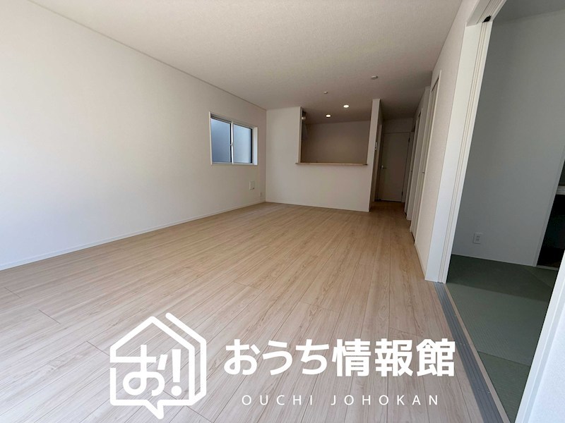 多治見市長瀬町　第1期　2号地  内観写真（キッチン）