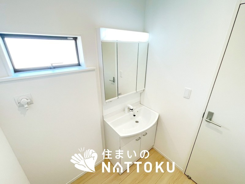 加古川市西神吉町鼎　第1期　1号地 内観写真（洗面台・洗面所）