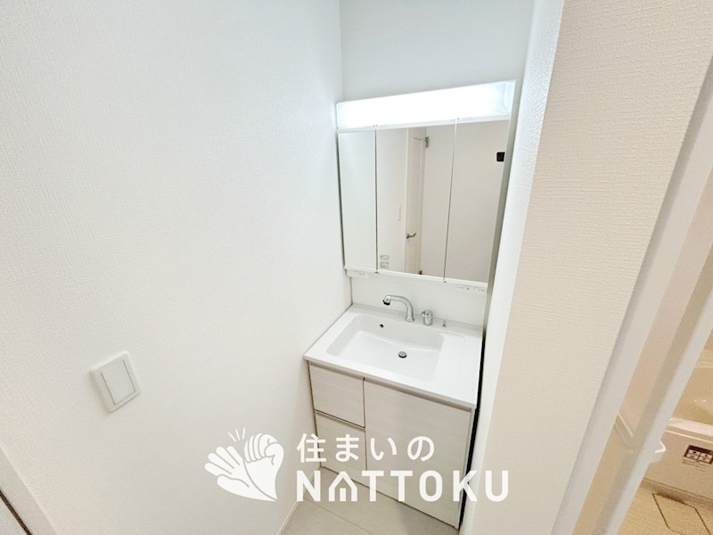 明石市魚住町西岡　C号地 内観写真（洗面台・洗面所）