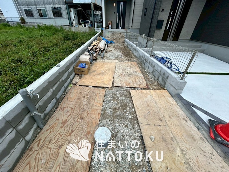 明石市魚住町西岡　C号地 現地写真（駐車場）