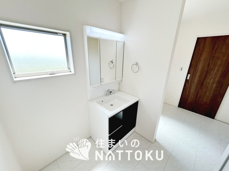 加東市多井田　第3期　2号地 内観写真（洗面台・洗面所）
