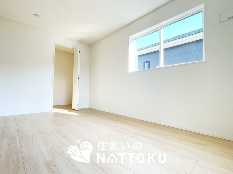 西脇市郷瀬町　第2期　2号地 内観写真（リビング以外の居室）