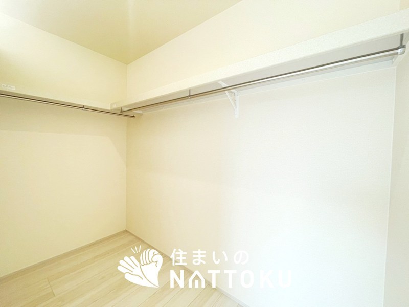 洲本市上物部　第3期 1号地 内観写真（収納）