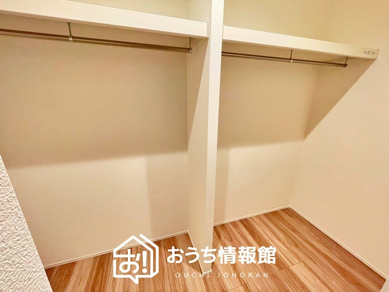 員弁郡東員町大木 内観写真（収納）