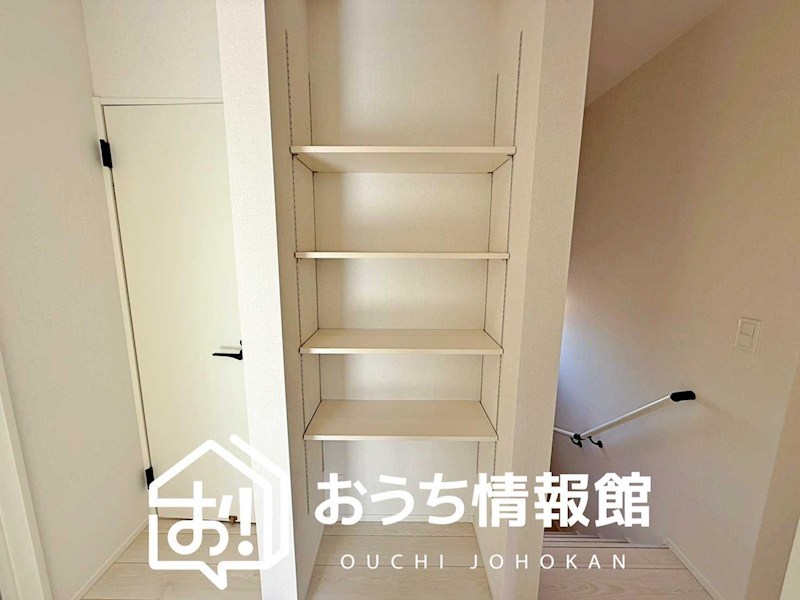 四日市市生桑町　第1期　 内観写真（収納）