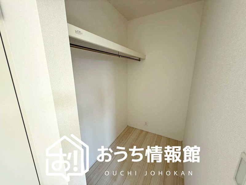 四日市市馳出町　2号地 内観写真（収納）