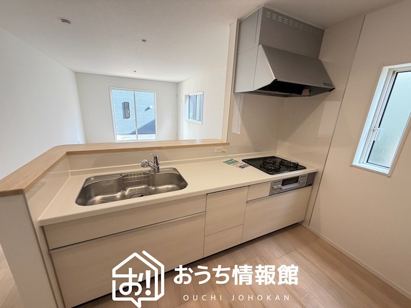 鈴鹿市岸岡町　第5期　2号地 内観写真（キッチン）