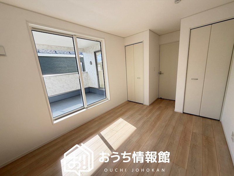 鈴鹿市岸岡町　第5期　2号地 内観写真（リビング以外の居室）
