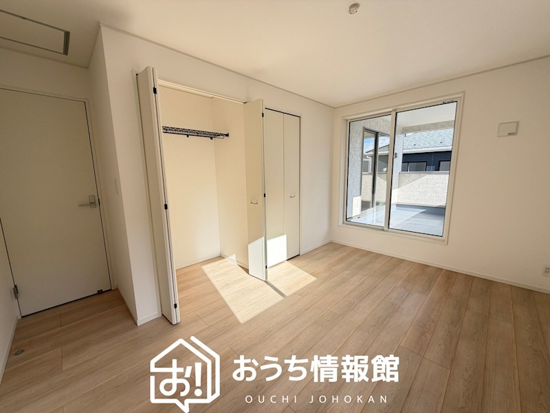 鈴鹿市岸岡町　第5期　2号地 内観写真（リビング以外の居室）