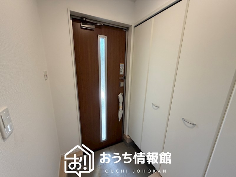 鈴鹿市岸岡町　第5期　2号地 現地写真（玄関）