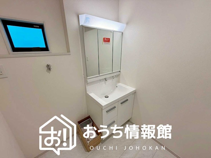 松阪市五反田町　3号地  内観写真（洗面台・洗面所）