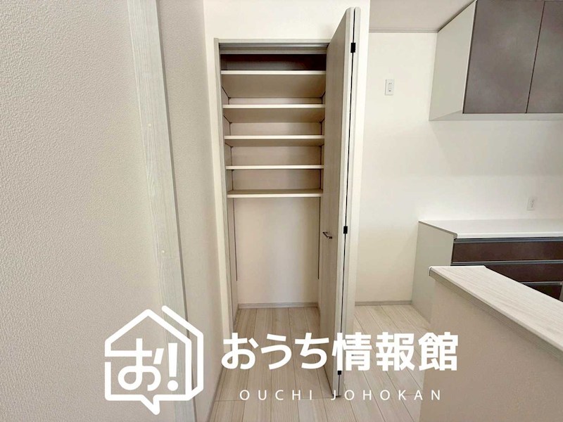 松阪市五反田町　3号地  内観写真（収納）