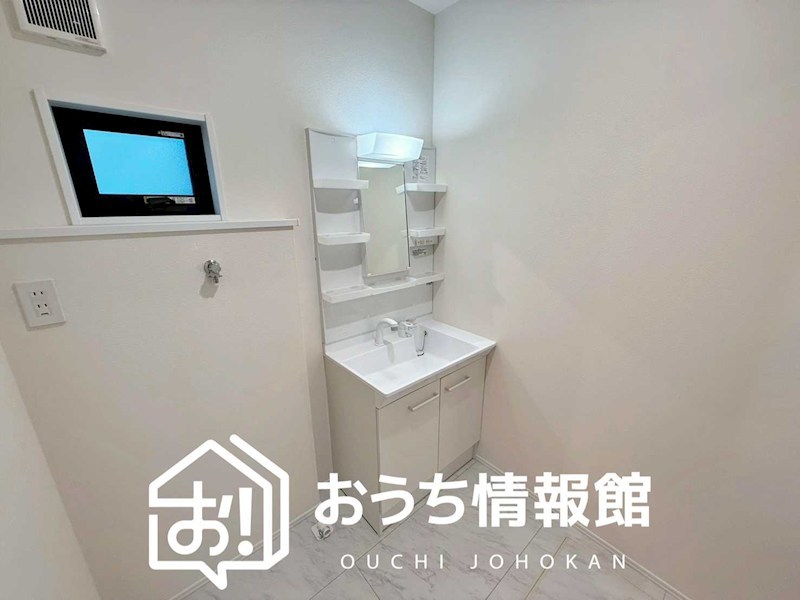 松阪市五反田町　5号地 内観写真（洗面台・洗面所）