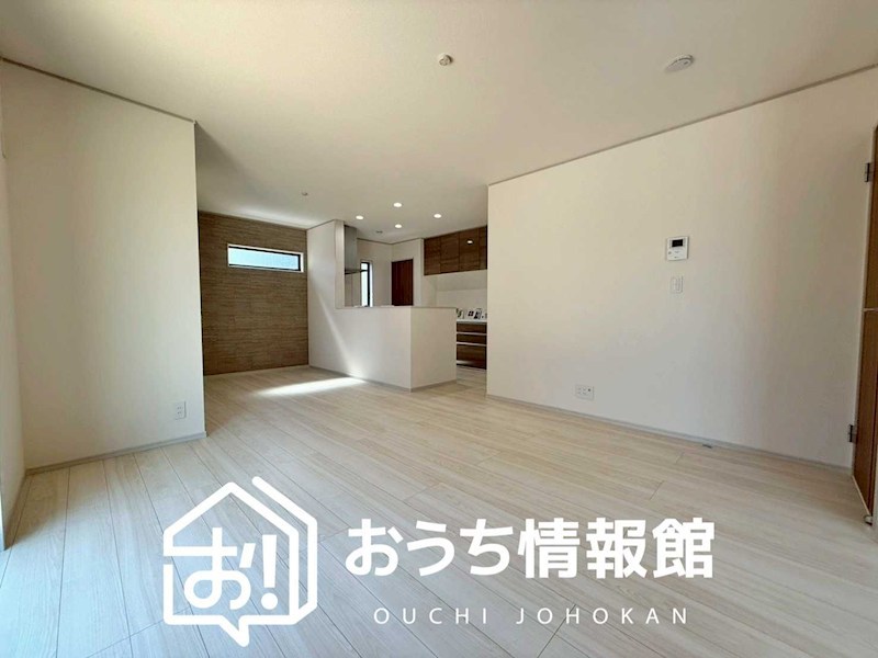 松阪市五反田町　10号地  内観写真（リビング）