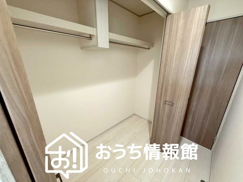 松阪市五反田町　10号地  内観写真（収納）