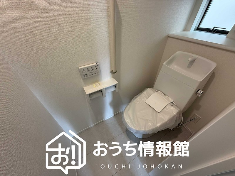 一宮市浅井町大日比野　第5期　B号地 内観写真（トイレ）